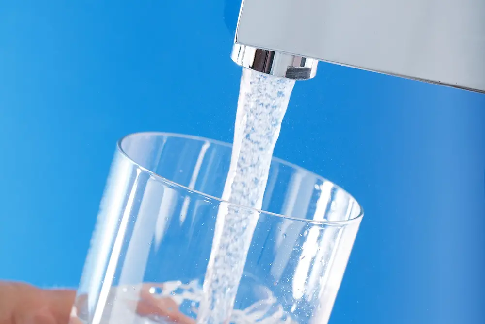 Henkel ofrece a los fabricantes de sistemas de filtración una amplia gama de soluciones de alto rendimiento - por ejemplo, para el tratamiento de aguas.