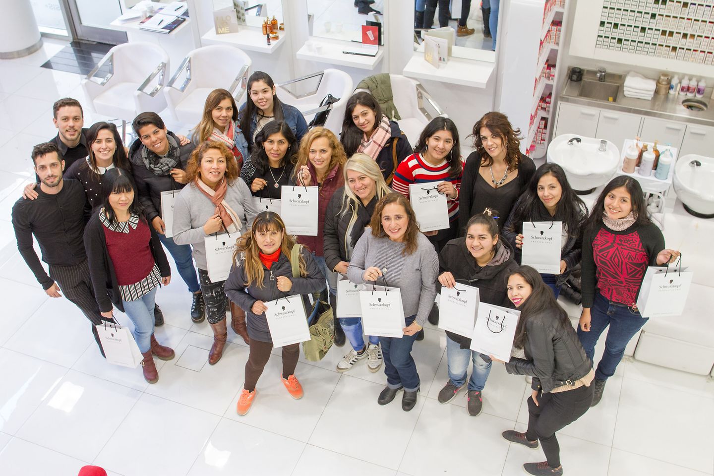 Shaping Futures capacitará a 18 mujeres del Barrio 31 en Buenos Aires